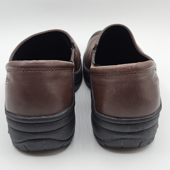 Keen oil & slip resistant non-marking brown leather clog size 7.5 - Picture 11 of 16